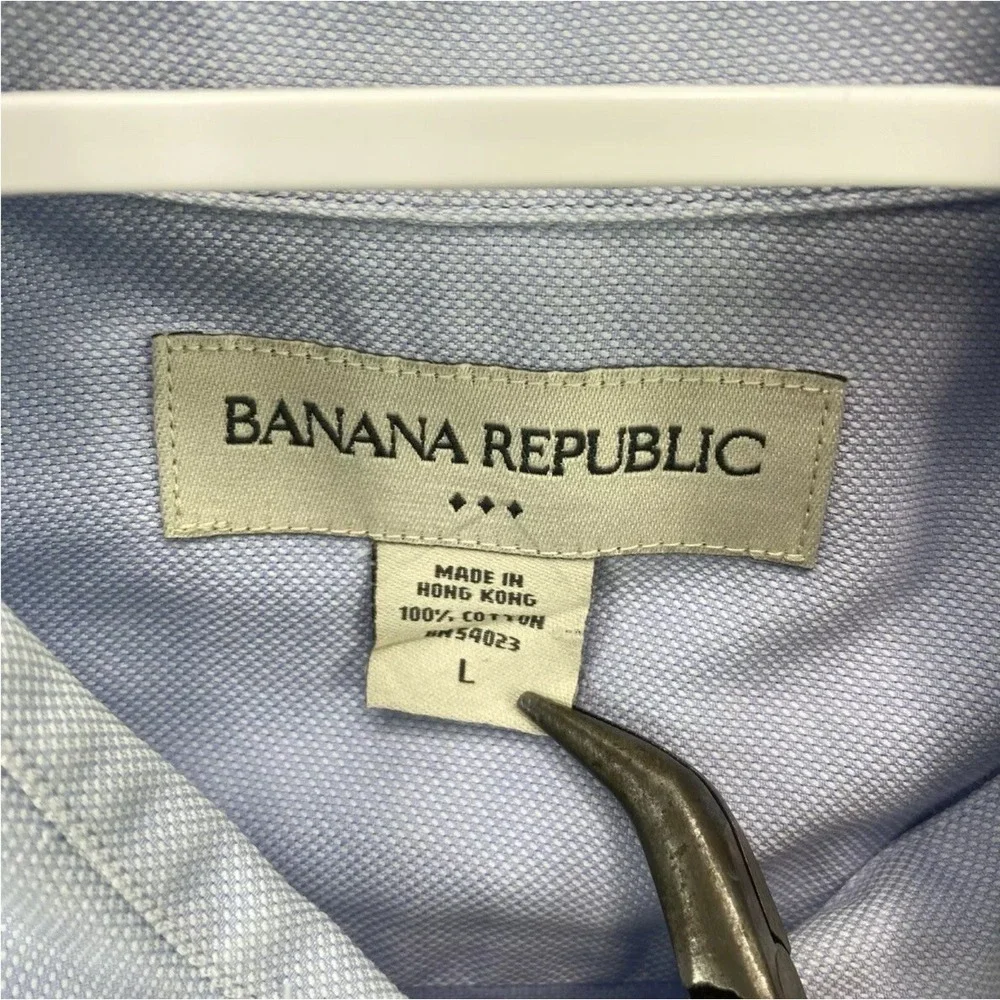 Banana Republic Men's Button Up LS Collared Shirt‎ Size Large Blue